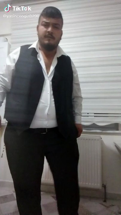 Hüseyin tanzt schon wieder