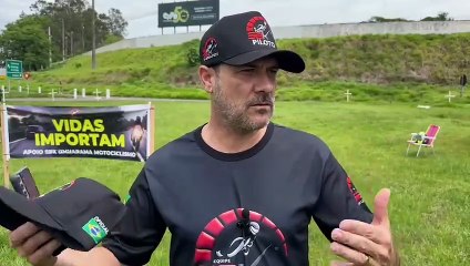 Motociclistas realizam protesto por segurança no trevo da PR-323 em Umuarama