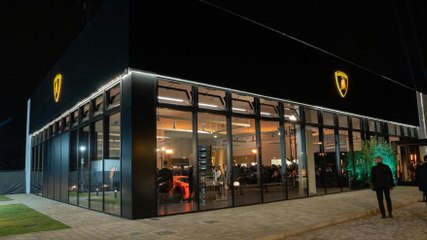 Lamborghini Torino, inaugurato da Winkelmann e Capello il primo showroom in Piemonte