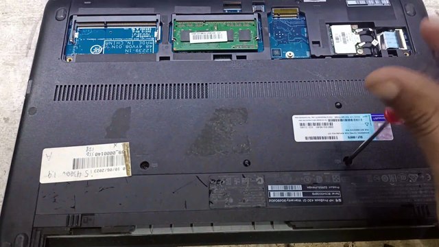 Hp Probook 430 G1 Power light blinking - No Display - Not Charging - hp laptop power button blinking