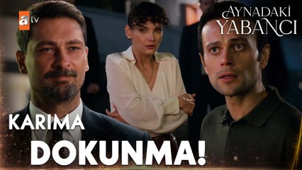 Emirhan, Serhan ve Melda'yı evden kovuyor! - Aynadaki Yabancı 5. Bölüm