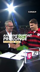 Antoine Dupont prolonge son aventure avec Toulouse, dans son jardin d’Ernest Wallon 🤩