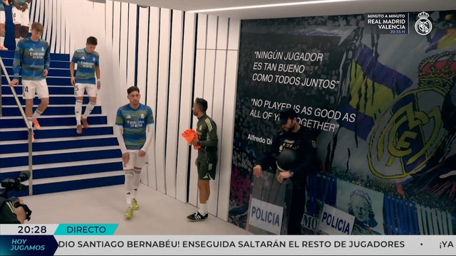 Momentazos top de Vinicius y Mbappé entre risas antes del Real Madrid vs. Valencia CF