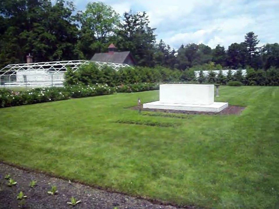 U.S President Franklin Delano Roosevelt's  Grave in Hyde Park, NY