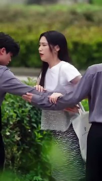 When she was desperate and had nowhere else to turn, she deliberately approached him and feigned kindness, causing the usually cold-blooded and ruthless heir of Macau, Duan Siyu, to fall in love with her. However, her cold words, I have never loved you,