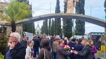 Finados: Missas em memória de entes queridos falecidos são realizadas nos cemitérios de Cascavel