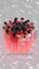 Can Humans Survive Freezing Temperatures by Huddling Like Penguins? ❄️