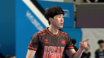 '전광인, 전 소속팀에 13득점' OK저축은행, 현대캐피탈 완파 / YTN