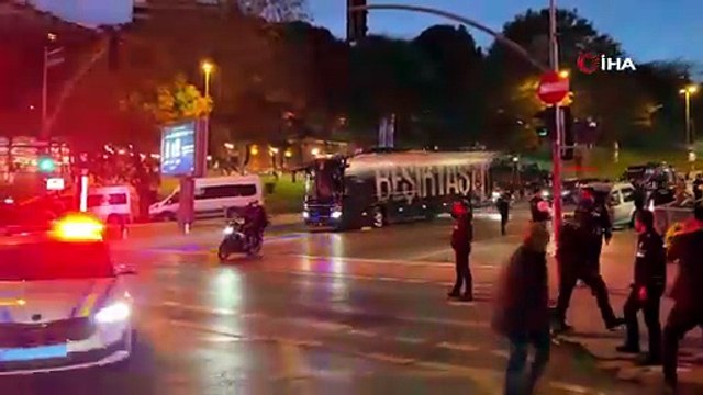 Beşiktaş, Tüpraş Stadyumu’na geldi