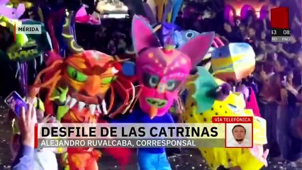 Colorido desfile de catrinas y catrines llena de vida las calles de Yucatán