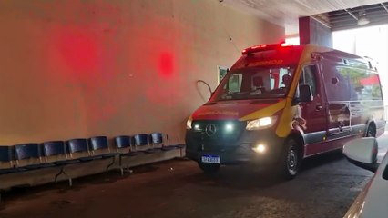 Jovem quebra a perna durante jogo de futsal e é levado ao HUOP