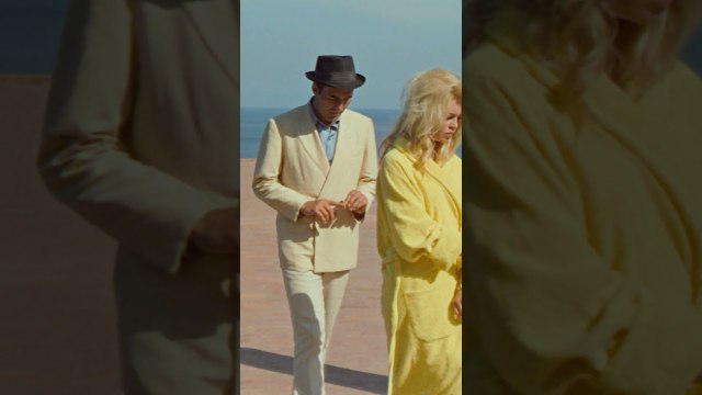 Take in the beauty - and the heat - in LE MEPRIS (CONTEMPT, 1963). ☀️ #brigittebardot #godard