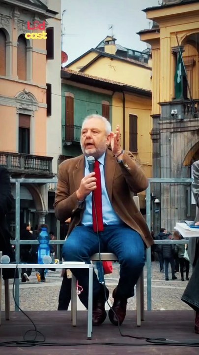 Intervista a Michele Serra