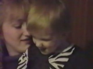 Vidéo tony qui danse et lecture chez mamie