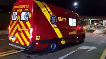 Motociclista é socorrido pelo Siate após colisão na Rua Souza Naves