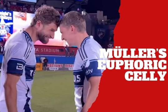 Thomas Müller euphoric celebration after Vancouver advances in MLS Cup Playoffs