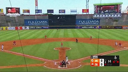 Antonio Piñero se luce con Caribes con esta gran jugada