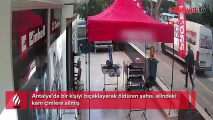 Cinayet sonrası şok görüntü! Kanlı ellerini çimlere sürdü