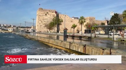 Sinop'ta fırtına sahilde yüksek dalgalar oluşturdu