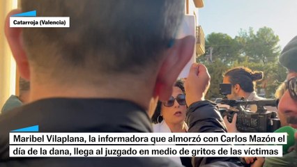 Maribel Vilaplana, la periodista que comió con Mazón el día de la dana, llega al juzgado entre gritos de las víctimas