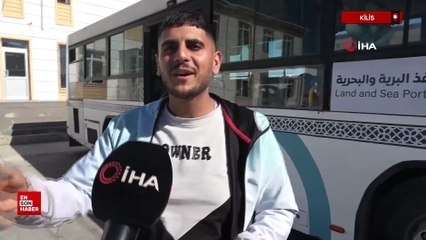 Türkiye'de büyüyen Suriyeli ülkesine Türk Bayrağını öperek döndü