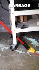 DIY upgraded Broom that can fit in every corner 🧹