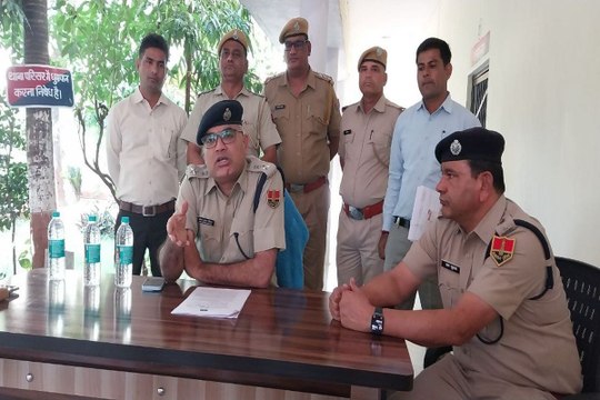 swm: सवाईमाधोपुर में पहली कानूनी कार्रवाई: साइबर ठगी से खरीदी वेन्यू कार कुर्क