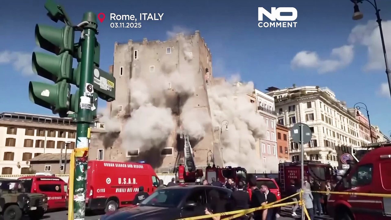 Watch: Moment medieval Torre dei Conti in Rome...