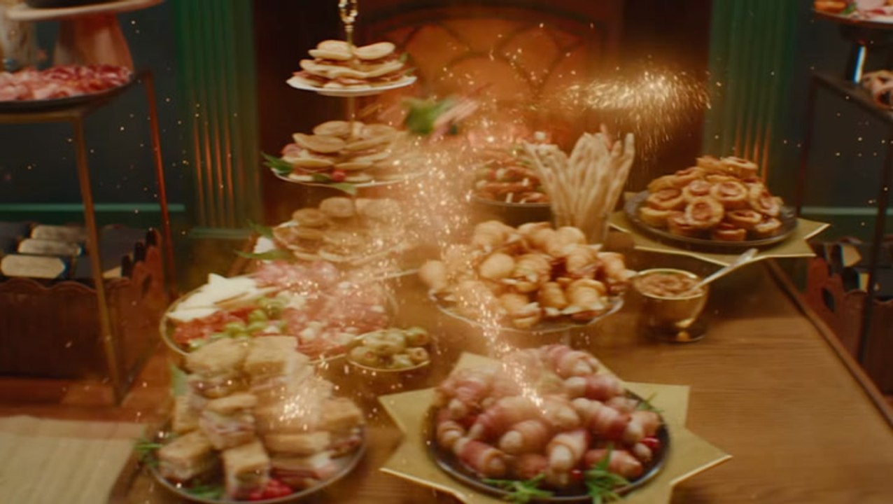 Marks and Spencer release Christmas advert with UK star in huge role