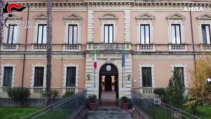 Catania, ex pentito a capo di una banda di rapinatori: 5 arresti