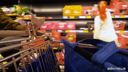 Consumatori nomadi tra insegne e marchi: nel carrello c'è l'essenziale