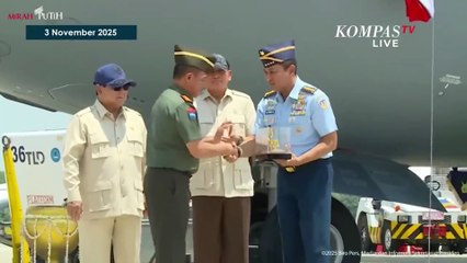 Prosesi Presiden Prabowo Siram Air Kembang ke Ban Airbus A400m Pesawat Terbaru TNI AU