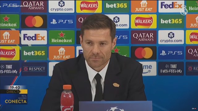La curiosa anécdota de Xabi Alonso con los penaltis cuando jugaba en el Liverpool: le 'quitó' un penalti a Gerard