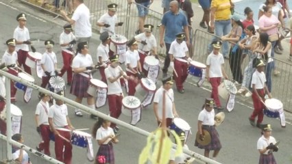 San Miguelito vibró con el desfile del 3 de noviembre en Paraíso