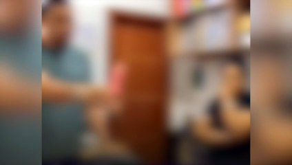 Funcionária é desmascarada furtando patrão em distribuidora de bebidas