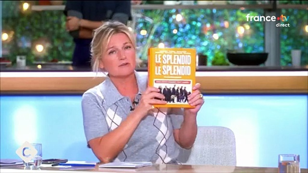 "Nous avons un gros chèque" : Ce beau geste de Thierry Lhermitte et du Splendid pour leur dernier projet en commun un an après la mort de Michel Blanc
