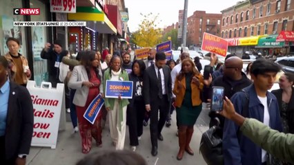 Portrait de Zohran Mamdani, le principal candidat à la mairie de New York