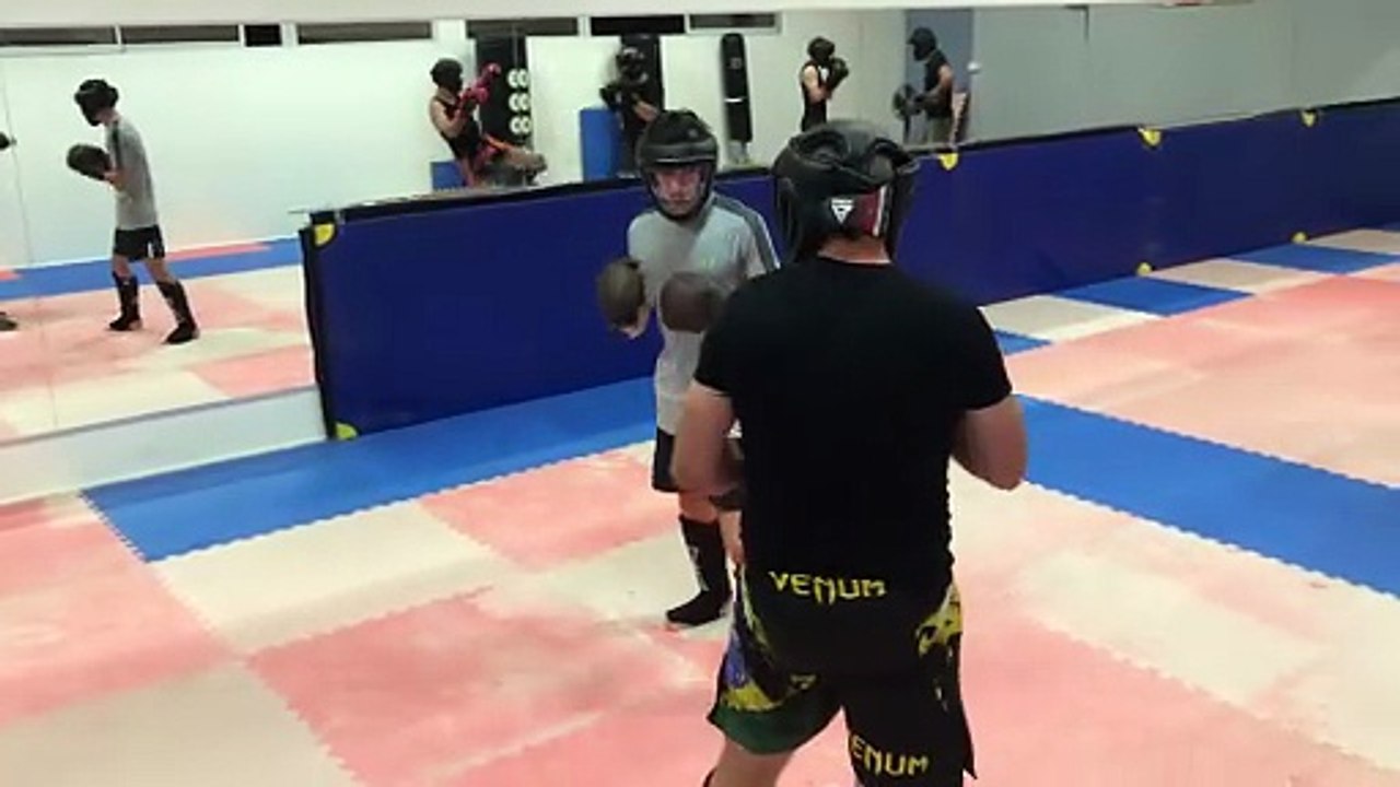 Kick boxing tarn   (plaisir)