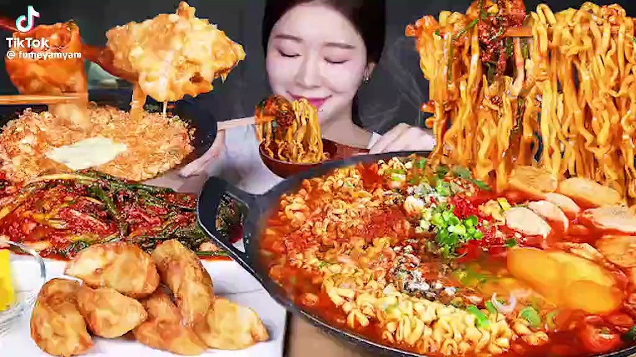 Tock tick tock tick tock tick bite on dog to stop peeing on dog a good day at work I love it is going to get home and I can do it was