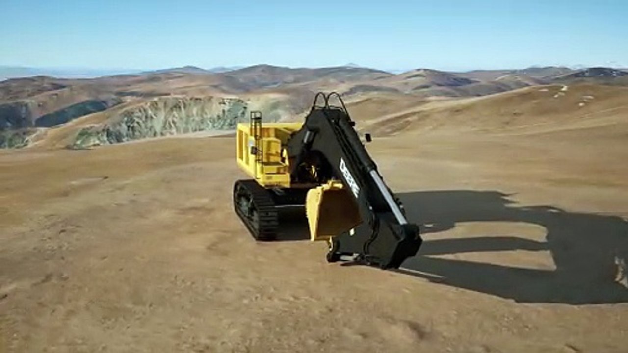 John Deere 870GLC