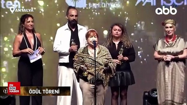 Nevra Serezli, Bilge Şen’in “2 milyon alıyorlar, biz 5-6 bin” sözlerini yorumladı