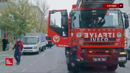 Kayseri'de bir vatandaş kendini kitledi evi ateşe verdi