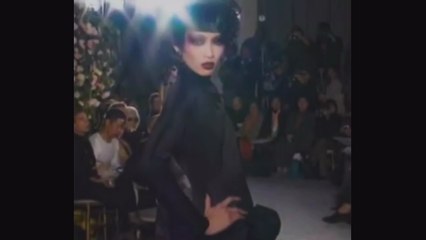CHRISTIAN DIOR Haute Couture printemps été 1997