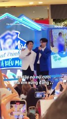 Nhân viên công ty Ninh Dương đi dự sự kiện được 2 sếp hát tặng