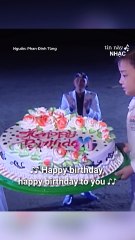 Phan Đình Tùng là cái tên dễ gây nhầm lẫn nhất showbiz