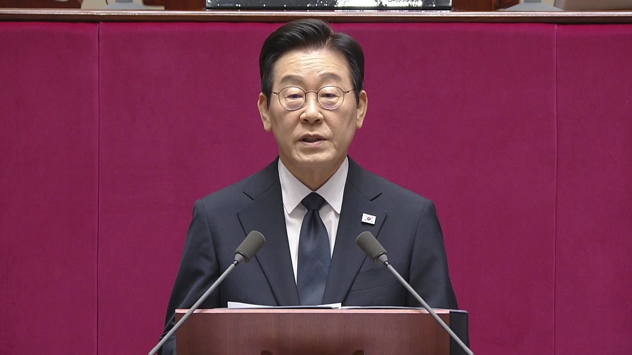 이 대통령, 첫 새해 예산안 시정연설..."AI 3대 강국으로 도약" / YTN