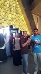 لحظات تاريخية.. شاهد المتحف المصري الكبير يستقبل آلاف السياح بعد افتتاحه