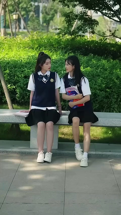  Menerima tantangan bermalam dengan pria asing | accepting the challenge of spending the night with a stranger | drama pendek china sub indo