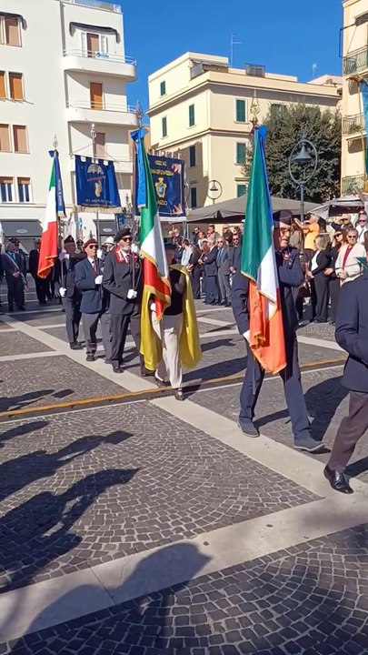 Anzio - L'inizio della cerimonia per la festa dell'unità nazionale e delle forze armate (04.10.25)