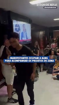 Manifestantes ocupam a Assembleia Legislativa do Estado de Minas Gerais